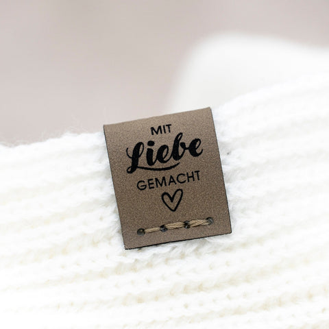 10er-Set Kunstleder Labels faltbar, "Mit Liebe Gemacht" - Faltlabels  Beige