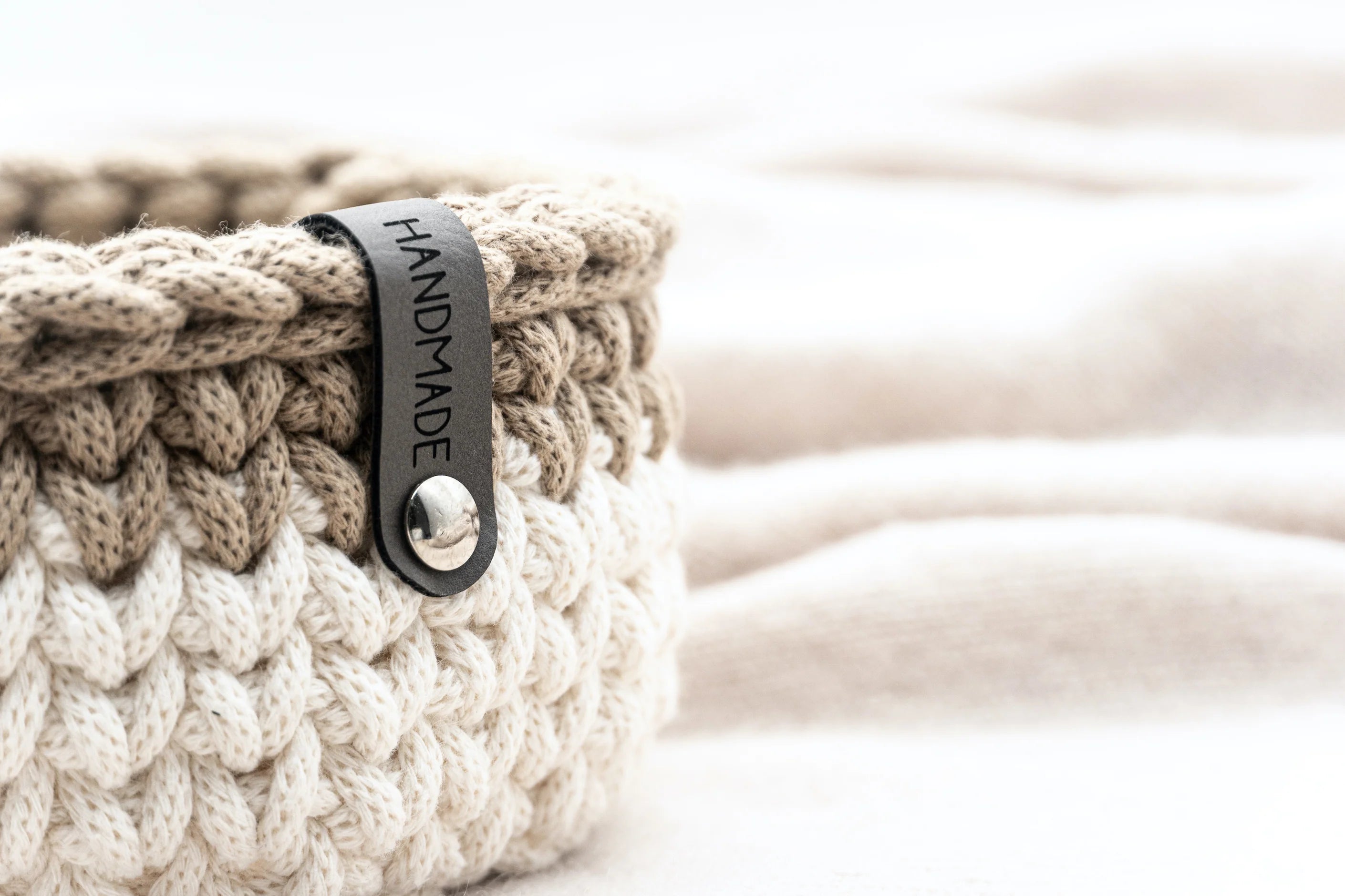 Kunstleder Labels, Personalisierte Labels & Geschenke – Stolz aus Holz