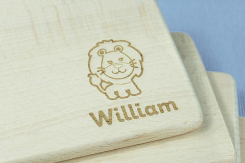 Kinder Frühstücksbrettchen mit individueller Gravur ca. 22x12 cm – Lasergravur - Stolz aus Holz