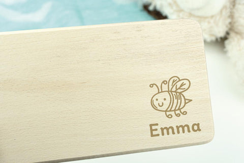 Kinder Frühstücksbrettchen mit individueller Gravur ca. 22x12 cm – Lasergravur - Stolz aus Holz