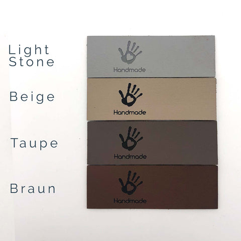 Kunstleder Label "Handmade" mit Symbol zum seitlich Einnähen - verschiedene Farben - Stolz aus Holz