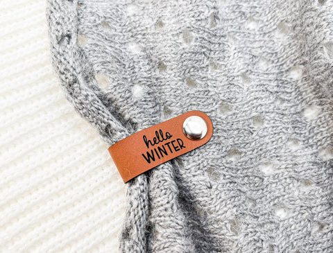 Label "hello WINTER"- Label aus Kunstleder - CS0065