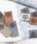 Kunstleder Label mit Wunschmonogramm für Strick Häkel oder Näharbeiten - DIY Label