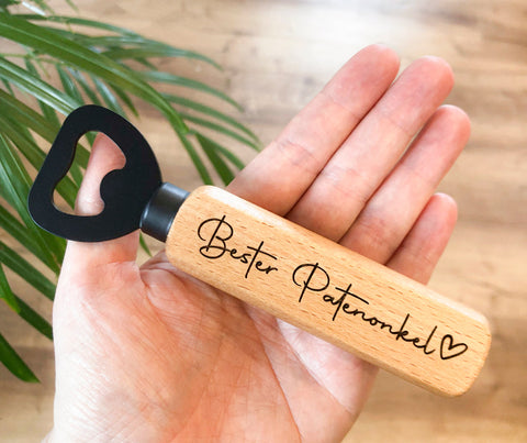 Flaschenöffner „Bester Patenonkel“ mit Gravur – Stolz aus Holz