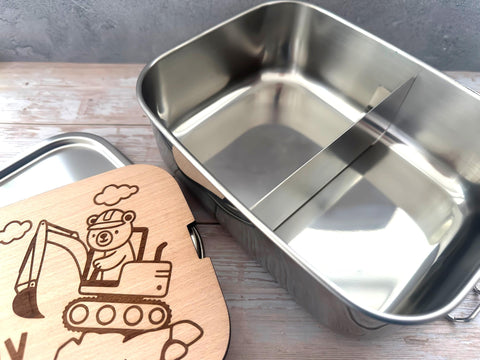 Personalisierte Brotdose Edelstahl mit Namen, Bagger Bärenmotiv, wasserdicht, BPA-frei, mit Trennsteg & Schneidebrett, Geschenk Kinder