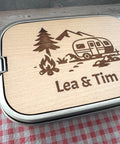 Personalisierte Brotdose Edelstahl, mit Namen, Outdoor & Camping, wasserdicht mit Trennsteg und Schneidebrett – Vanlife
